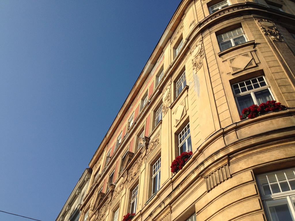 近美泉宫大型复古风格公寓 维也纳 外观 照片